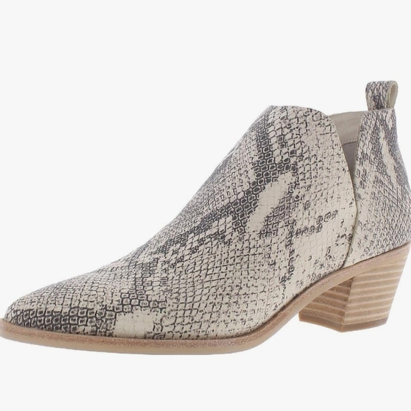 Dolce Vita Ankle Booties - Picture 1 of 6